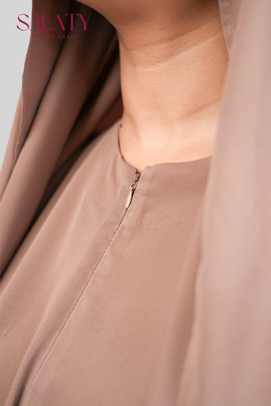 Abaya Brodée Beige