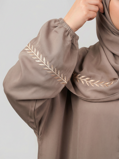 Abaya Brodée Greige